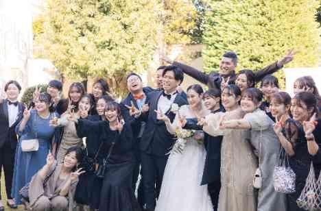 ご新婦様のお誕生日に♪130名様と過ごすPartyの披露宴画像
