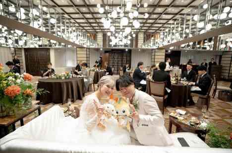 ポケモンと東京タワーで彩るふたりらしい結婚式の披露宴画像