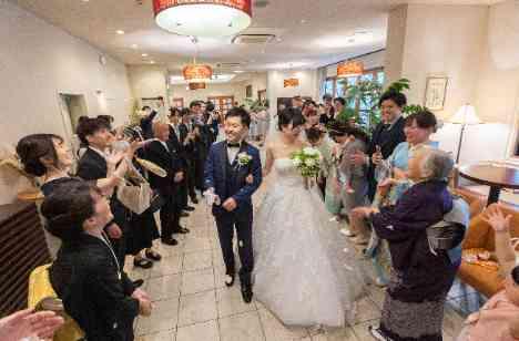 《58名》五感で楽しむ心地よいWeddingの演出画像