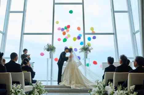 SUMMERWEDDING-2人を知ってもらう日-の挙式画像