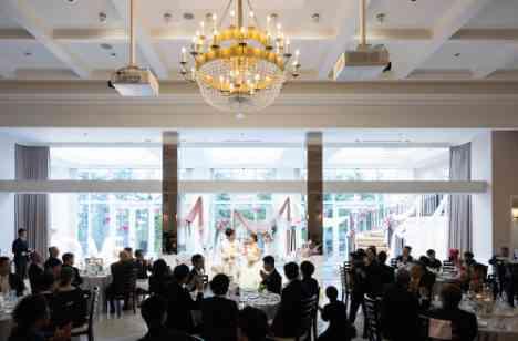 ~おふたりのセンスが詰まった結婚式~の挙式画像