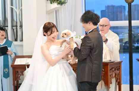 対面式チャペルで家族と紡ぐかけがえのない一日の挙式画像
