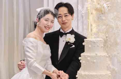 ”品格とモード”ふたりらしいウエディングスタイルの演出画像