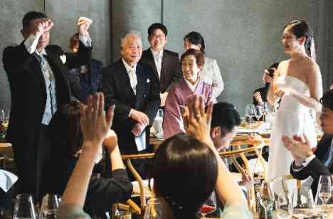 笑いあり、涙あり、言葉にならない想いが形になるの演出画像