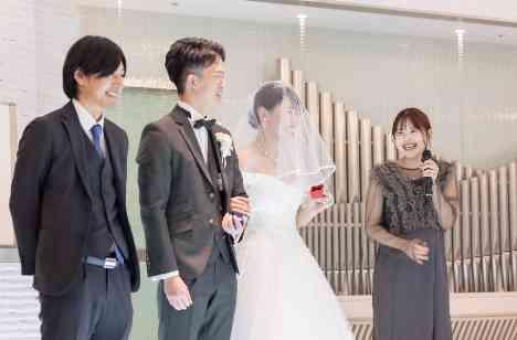 大切なゲスト1人1人へ、直接伝える感謝の気持ちの挙式画像