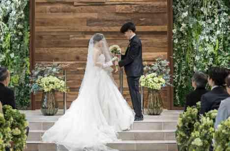 ゲスト想いなおふたりならではの結婚式の挙式画像