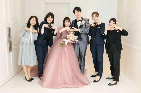 憧れを詰め込んだ会場で夢を叶えた結婚式の準備・打ち合わせ画像