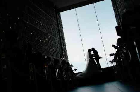 洗練されたオトナカワイイWEDDINGの挙式画像