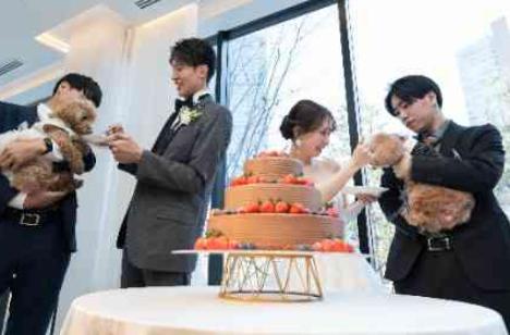 挙式も披露宴もずっと一緒！愛犬と過ごすウエディングの演出画像