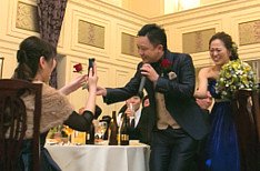 ワインとミュージカルのマリアージュWEDDINGの披露宴画像
