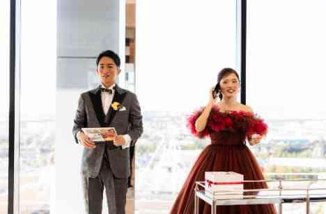 愛と絆を感じたかけがえのない結婚式の一日の披露宴画像