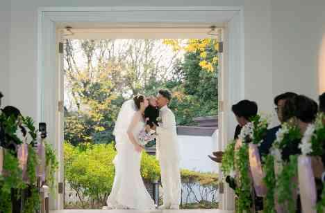 おふたりと大切なゲスト皆様で創る結婚式の挙式画像