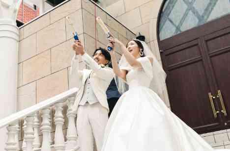 【アットホームWedding】いつも通りの自分たちの挙式画像