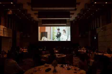 上質と温もりが調和する感動のウェディングの演出画像
