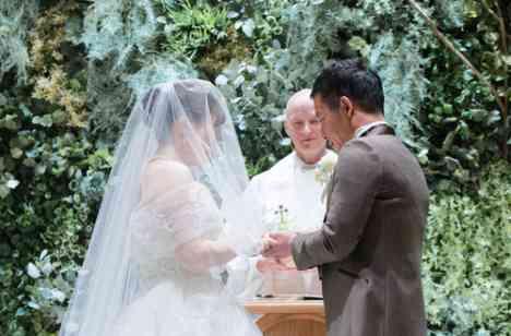 ゲストも満足！笑いあり涙ありの感動の結婚式！の挙式画像