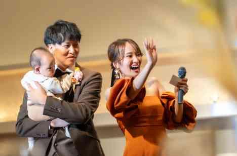 お子様もお披露目!あたたかなパパママ婚☻の演出画像