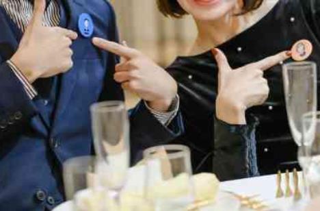 笑いあり涙あり飲んで食べて満腹WEDDINGの挙式画像