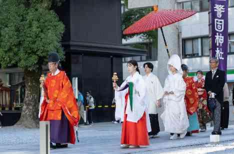 想いとこだわりが詰まった特別な結婚式の一日の挙式画像