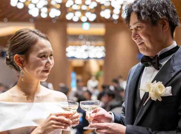 光と想いが重なった1日の結婚式レポートの挙式実例画像