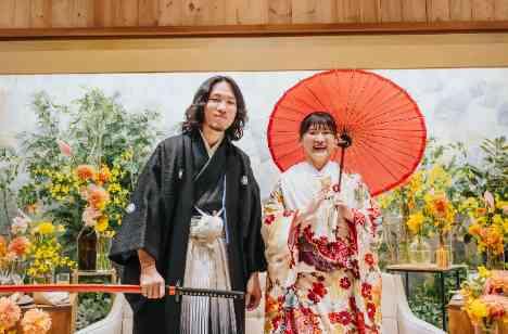 ゲストの皆さまと創るおふたりの結婚式の披露宴画像