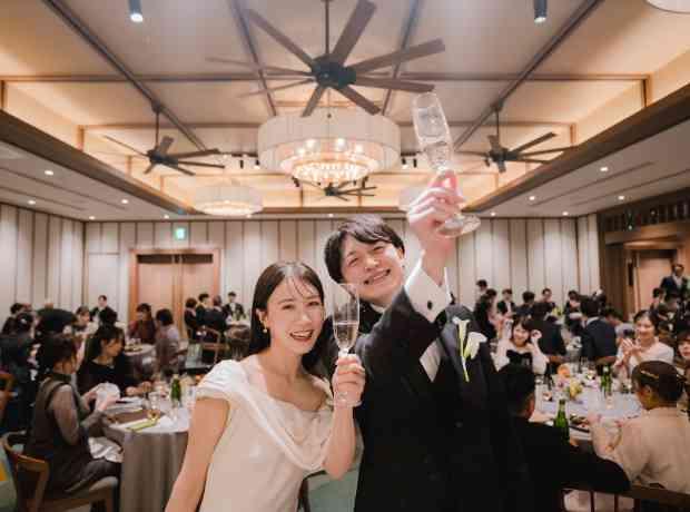 想いを込めて絆がカタチになり笑顔が重なった一日の挙式実例画像