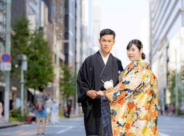 大切な方々と過ごすリラックスした空間での挙式実例画像
