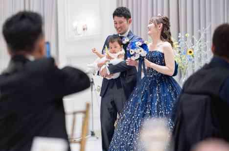 家族3人で創るウェディングセレモニーの披露宴画像