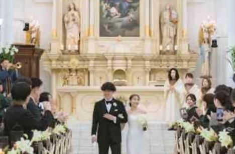 「ふたりらしさ」を叶えた特別なweddingの挙式画像