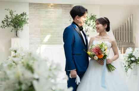 ご家族・ご親族様と迎える温かなご結婚式の挙式画像