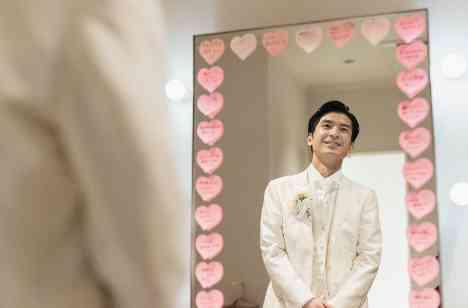 笑顔の輪広がるSmileWeddingの演出画像