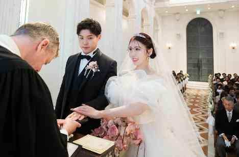 ゲストと一緒に楽しむWedding Storyの挙式画像