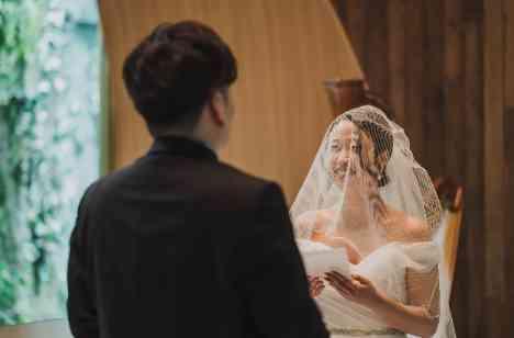 ふたりの大好き！楽しい！を詰め込んだ結婚式の挙式画像