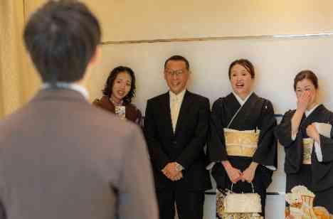 笑いあり涙ありのアットホームWeddingの挙式画像