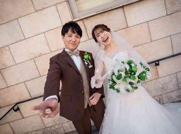 私たちらしく。音楽とキャンドルのアットホーム婚の挙式実例画像