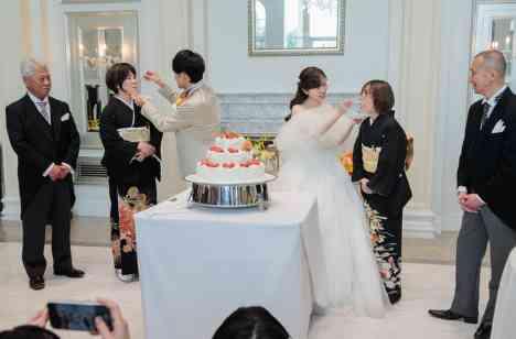 憧れの和装で過ごす感謝を伝えるご結婚式の挙式画像