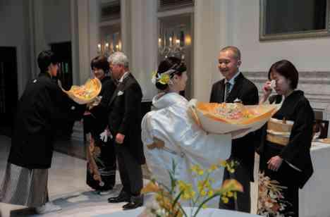 憧れの和装で過ごす感謝を伝えるご結婚式の演出画像