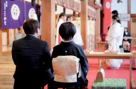 主役は家族!?大切な家族をおもてなしする結婚式の挙式画像