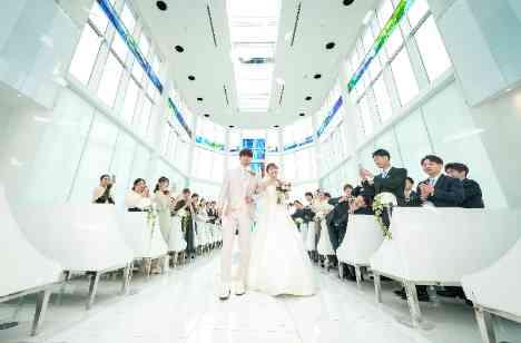 お二人らしさを詰め込んだ素敵な結婚式♪の挙式画像