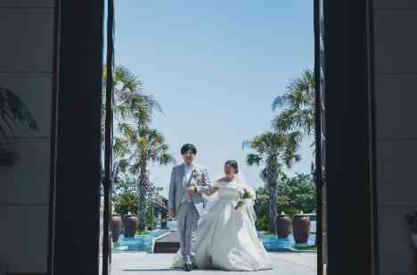 全員で楽しめて想い出に残るweddingの挙式画像