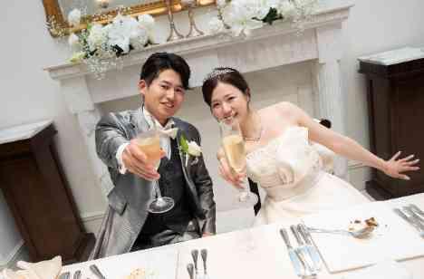 おふたりらしさで溢れた笑顔たくさんの結婚式の披露宴画像