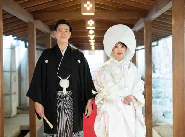 思いがけない雪が彩る幻想的で特別な神前式の挙式実例画像