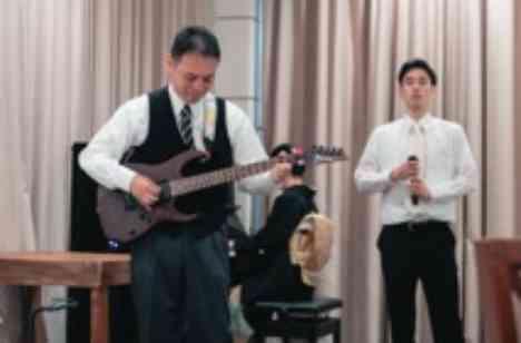新郎様が叶えられた、新婦様の夢のガーデン挙式の演出画像