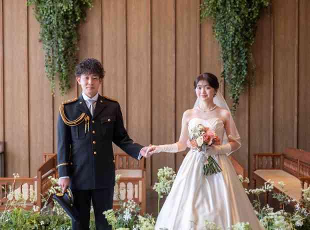 「樹」一本の大きな木のように支えあって想いを育てるの挙式実例画像