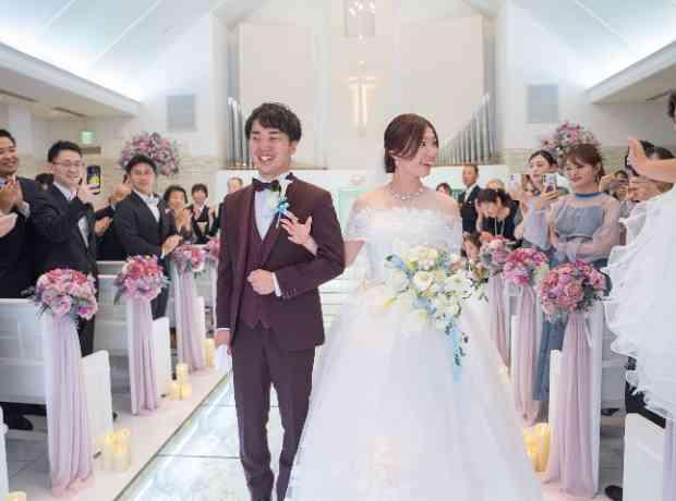 ふたりらしくDIY！ゲスト全員と笑顔で繋がる結婚式の挙式実例画像
