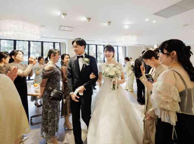 全員がHAPPYになるオリジナル結婚式♡の挙式実例画像