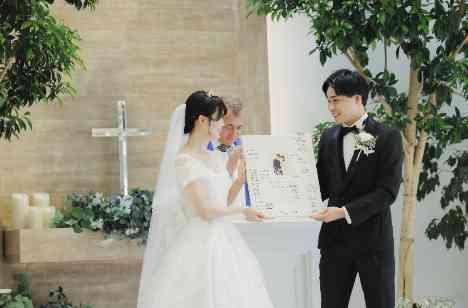 全員がHAPPYになるオリジナル結婚式♡の挙式画像