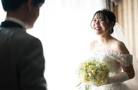 笑って、食べて、大盛り上がり!幸せいっぱいの結婚式の準備・打ち合わせ画像