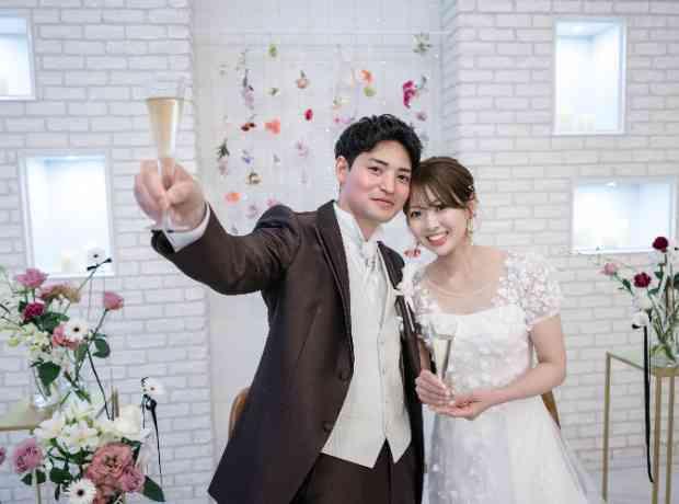 ふたりらしさを紡ぐ、笑顔と絆に彩られた一日の挙式実例画像