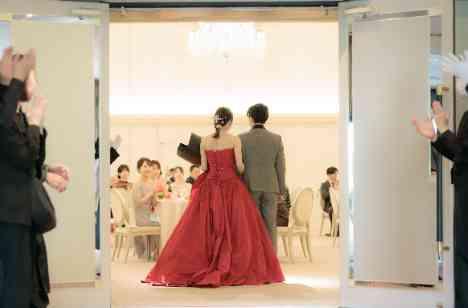 先生のおふたりが贈る 笑顔いっぱいの結婚式の披露宴画像