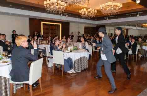 好きを詰め込んだWEEKDAY WEDDINGの演出画像